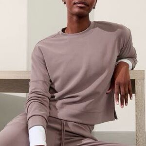 Athleta Seasoft Crewneck Sweatshirt Women's Sz Large